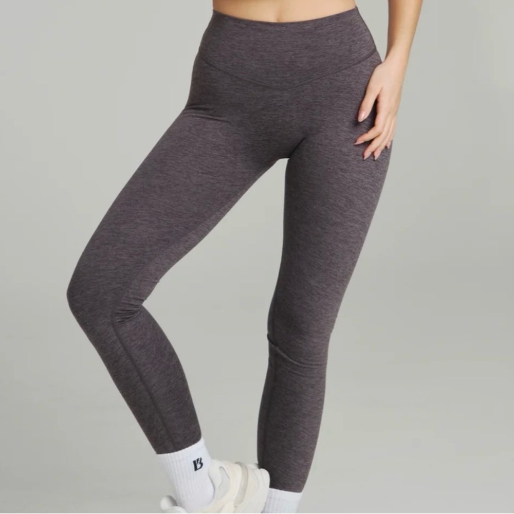 Buffbunny Dream Heather Leggings in Heather Charcoal